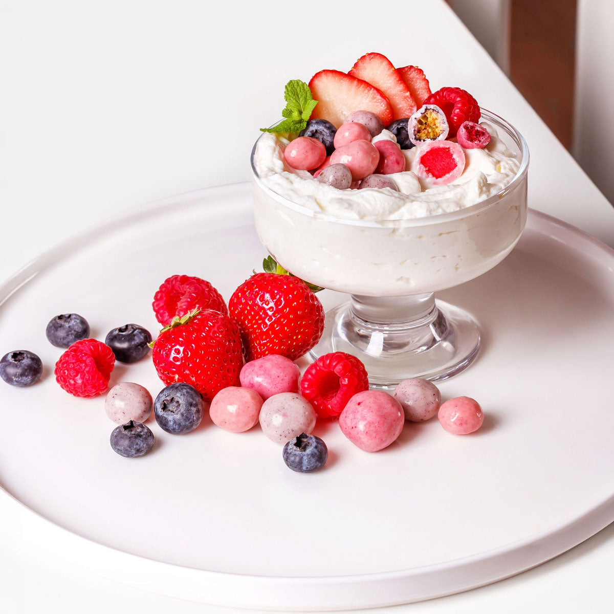 Yogurt-Flavored Crème Freeze-Dried Triple Berry Bites, 4.5oz